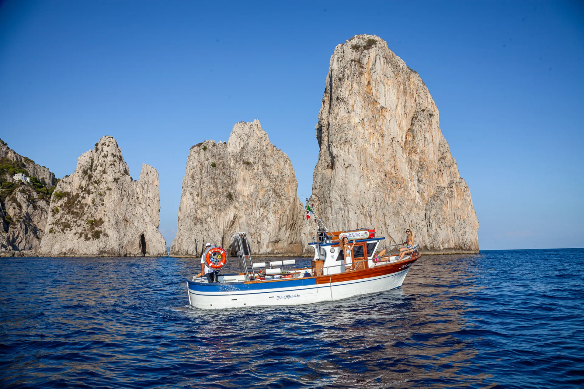 PARTENOPE - Capri Island-3